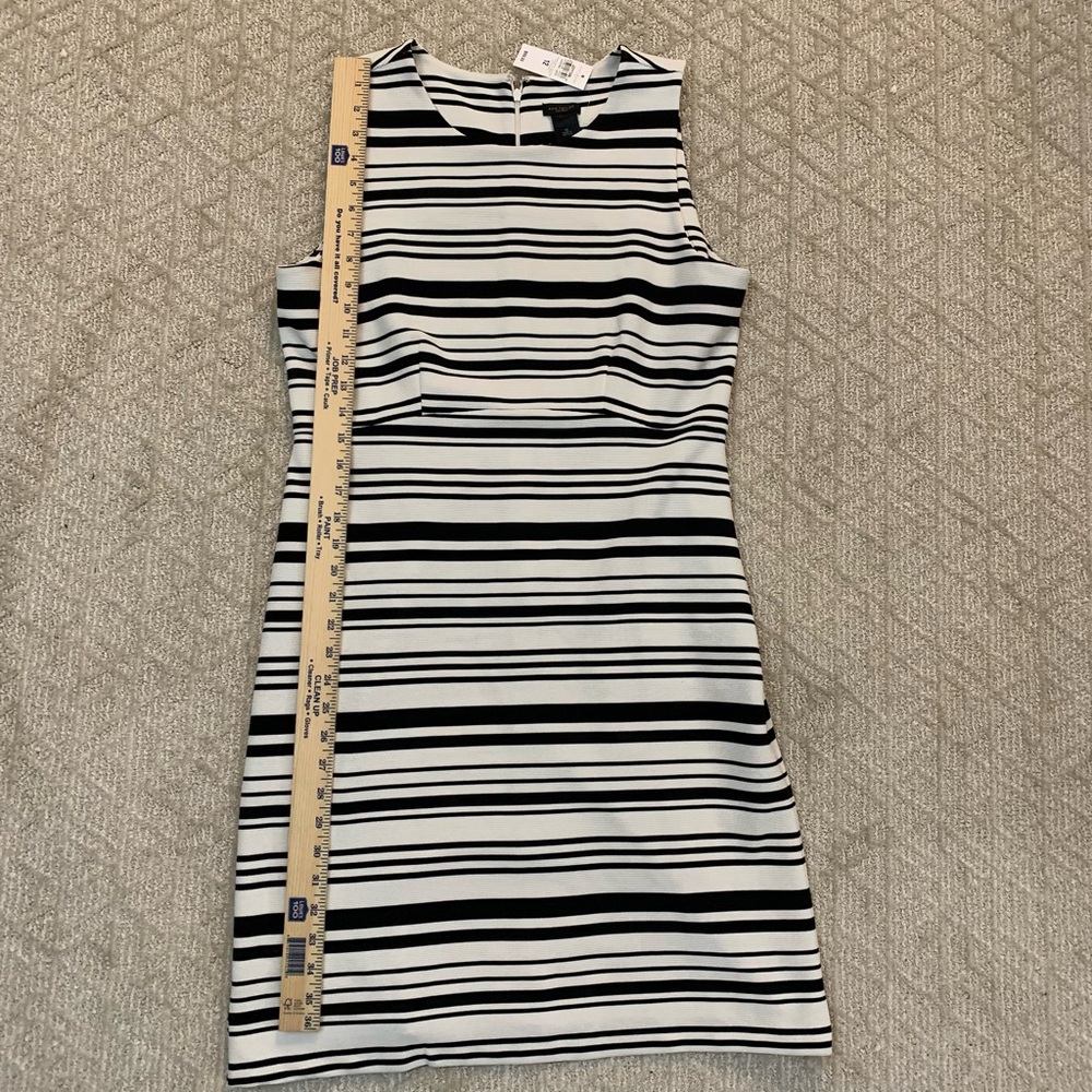 Ann Taylor Black and White Striped Mini Dress women’s 12 office elegant NWT cute
